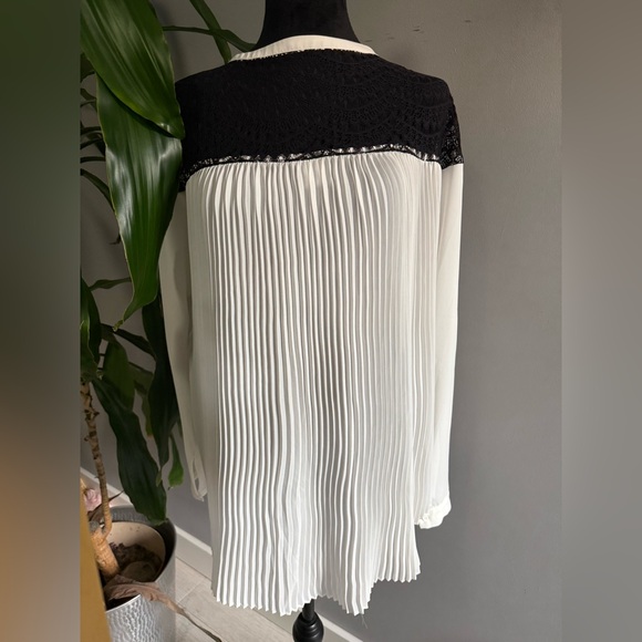 Vero Moda Blouse - Picture 3 of 3